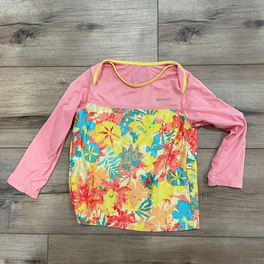Patagonia rash guard 12-18 months
